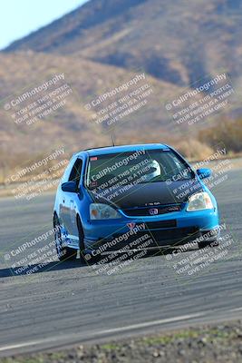 media/Jan-30-2022-Club Racer Events (Sun) [[5bee02ca8f]]/3 purple/skidpad (session 1)/